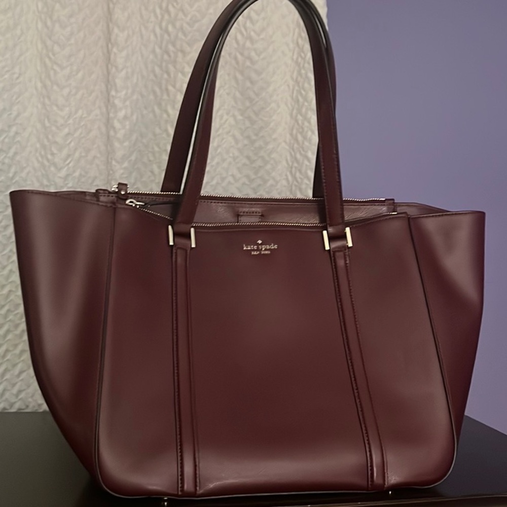 Kate Spade New York Maroon Tote bag